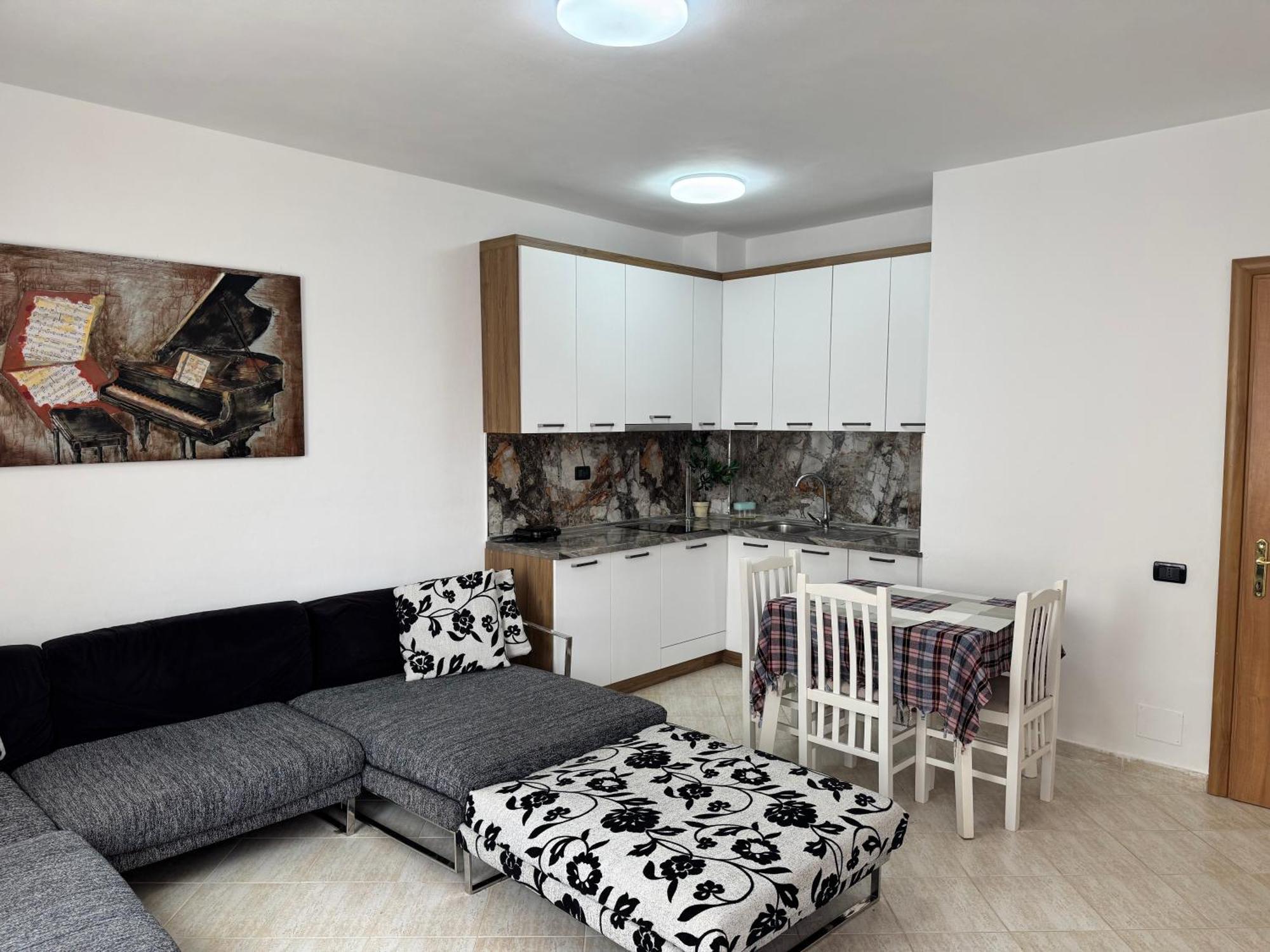 Orkidea Apartments Golem  Luaran gambar