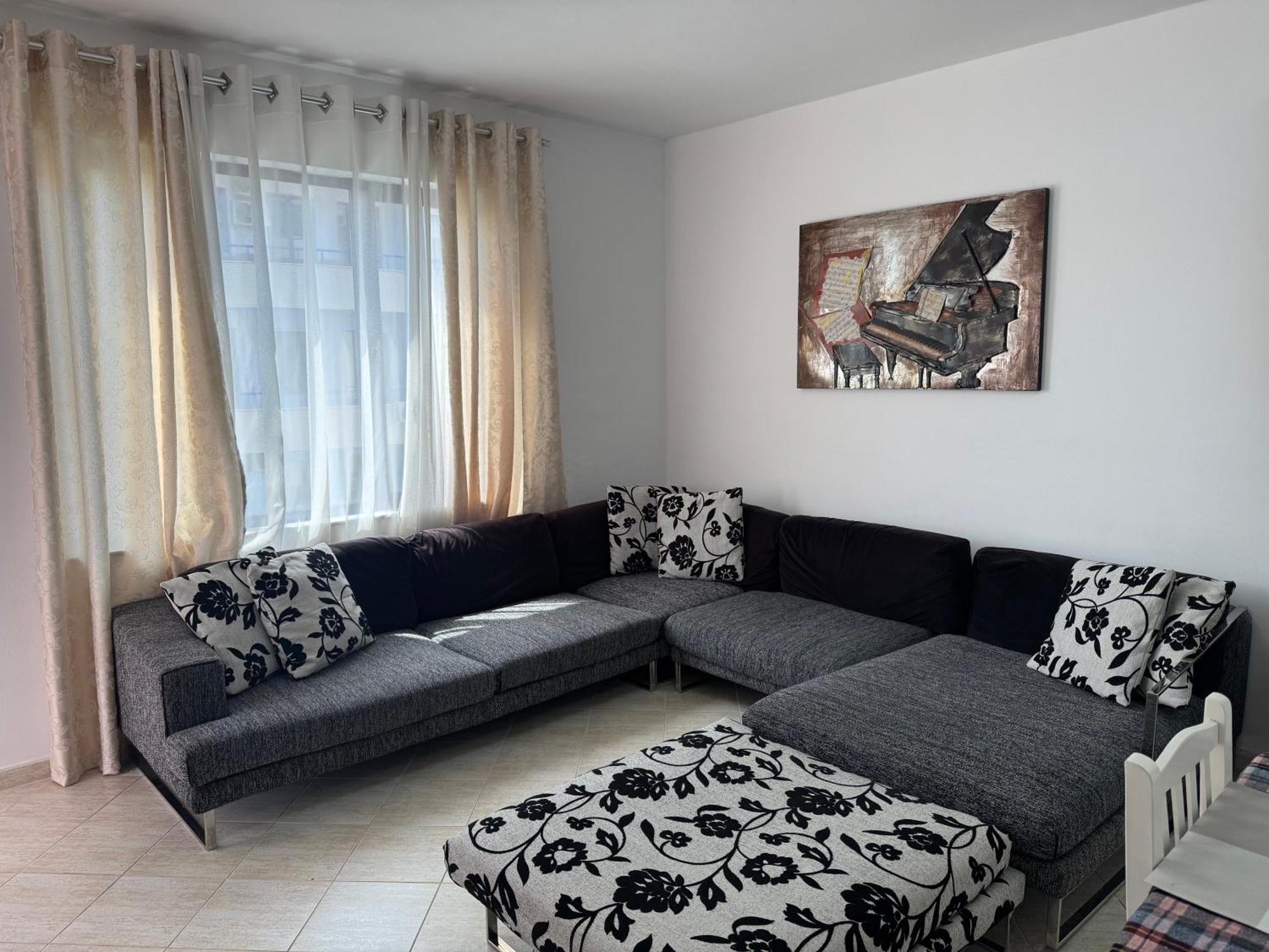 Orkidea Apartments Golem  Luaran gambar
