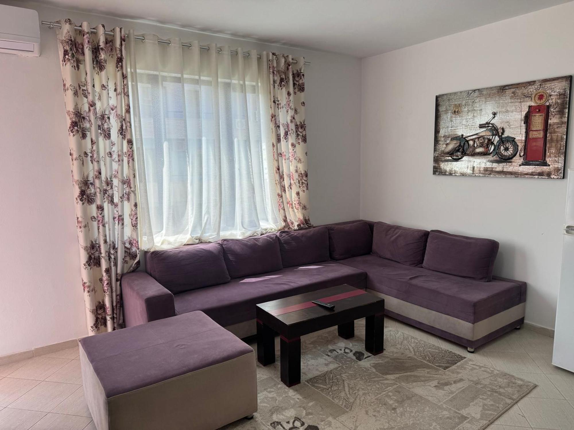 Orkidea Apartments Golem  Luaran gambar